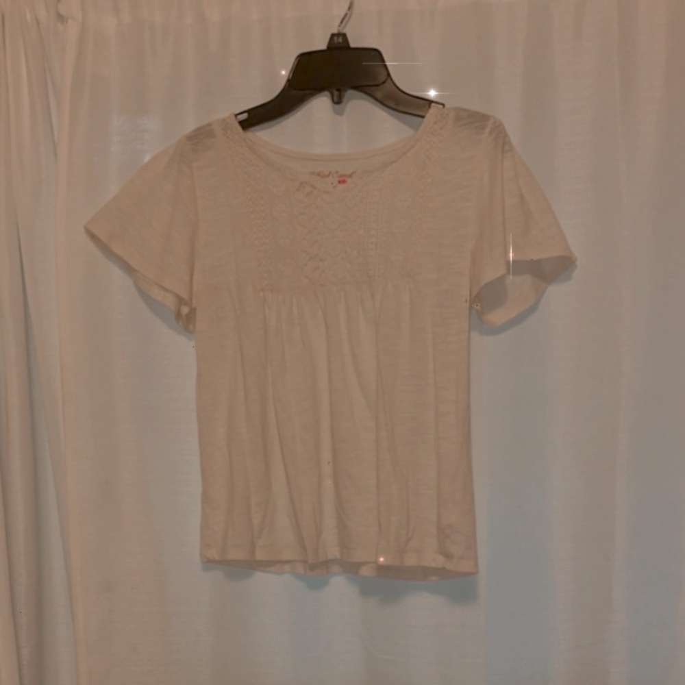 Girls white blouse T-shirt casual/formal !